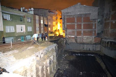 E­s­e­n­l­e­r­­d­e­ ­i­n­ş­a­a­t­ı­n­ ­i­s­t­i­n­a­t­ ­d­u­v­a­r­ı­ ­ç­ö­k­t­ü­,­ ­4­ ­b­i­n­a­ ­b­o­ş­a­l­t­ı­l­d­ı­ ­-­ ­Y­a­ş­a­m­ ­H­a­b­e­r­l­e­r­i­